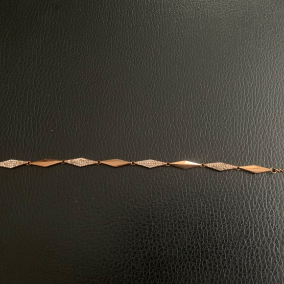 Fossil Rose Tone Reversible Bracelets - Picture 12 of 16